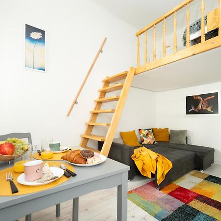 Bakats Square Premium Apartment With Ac Budapest Ngoại thất bức ảnh
