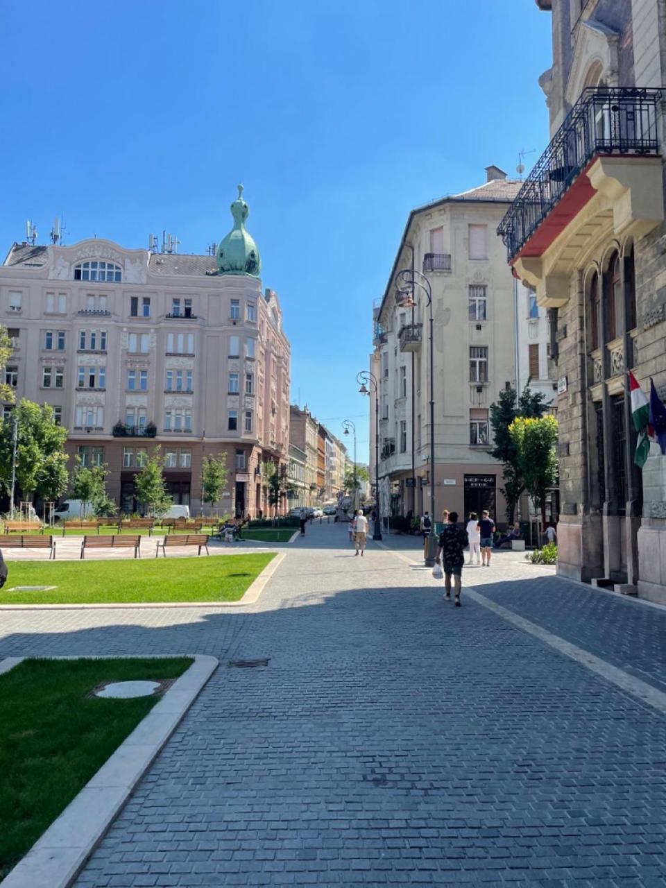Bakats Square Premium Apartment With Ac Budapest Ngoại thất bức ảnh